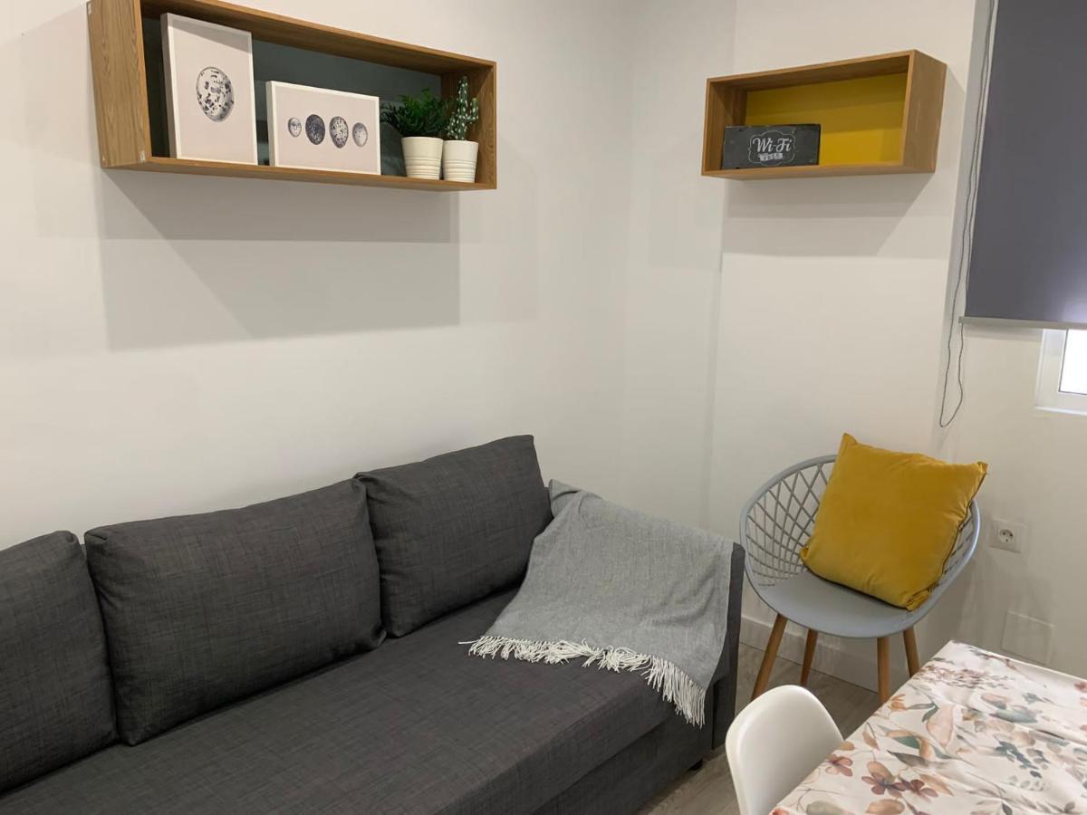 Apartamento—Centro Parking Gratis Grupos Apartment Malaga Exterior photo