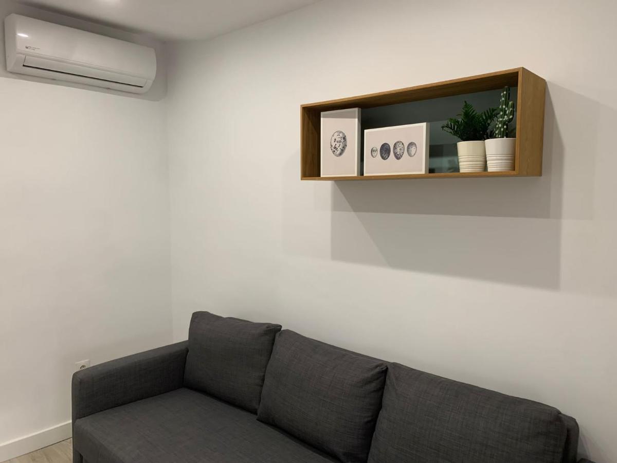 Apartamento—Centro Parking Gratis Grupos Apartment Malaga Exterior photo