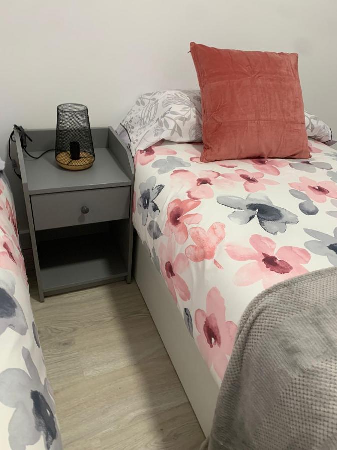 Apartamento—Centro Parking Gratis Grupos Apartment Malaga Exterior photo