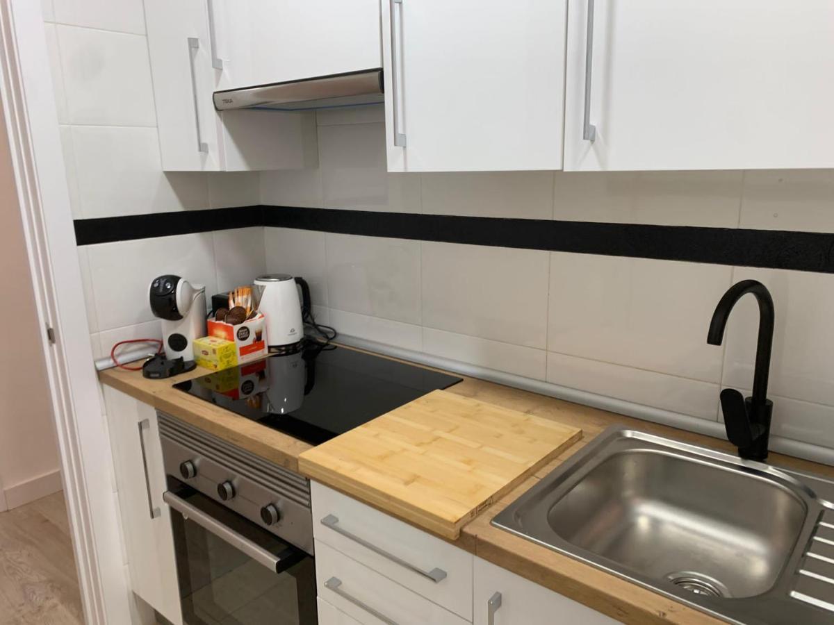 Apartamento—Centro Parking Gratis Grupos Apartment Malaga Exterior photo